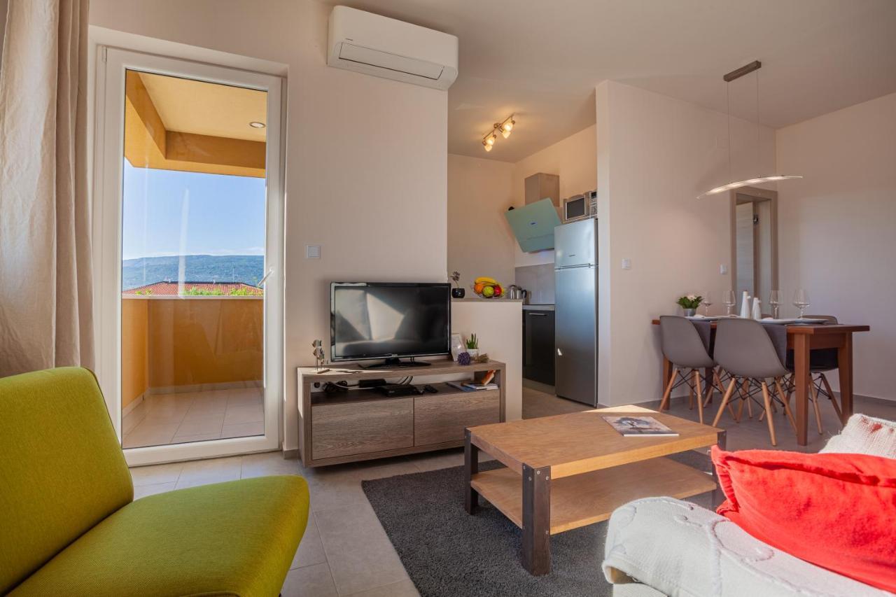 Apartment Leni ツレス エクステリア 写真