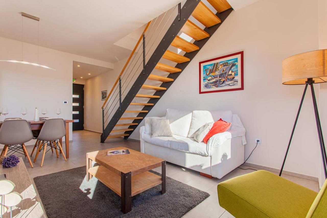 Apartment Leni ツレス エクステリア 写真