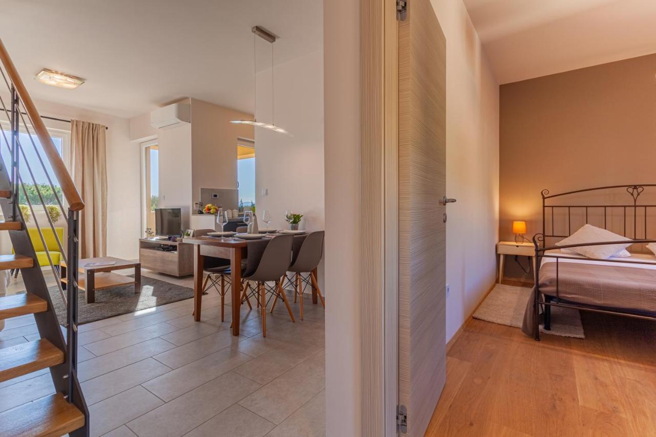 Apartment Leni ツレス エクステリア 写真
