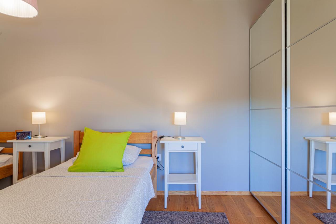 Apartment Leni ツレス エクステリア 写真